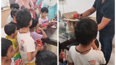 अनाथालय के बच्चों के साथ जन्मदिन,अपनी खुशियों को दूसरों के साथ बाँटकर सच्ची खुशी पाते हैं। शिवम शुक्ला