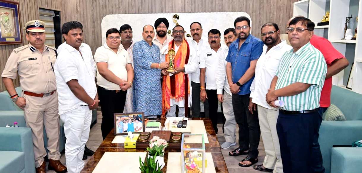 रांची-दुर्गा पूजा समितियों को राज्य सरकार का मिलेगा पूरा सहयोग-मुख्यमंत्री