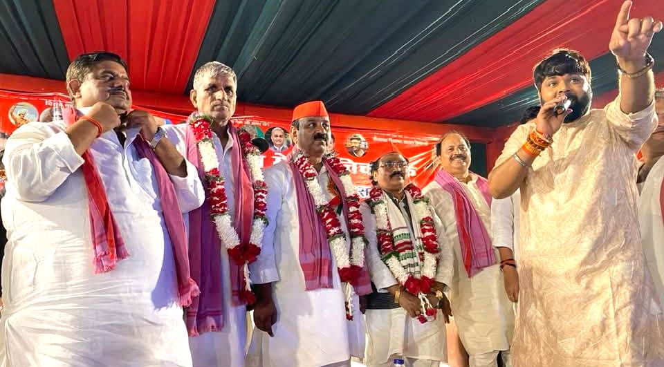 आदिवासियों एवं पीडीए के लाखों लोगों का उमड़ा जन सैलाब-श्यामलाल पाल आदिवासियों एवं पीडीए के लाखों लोगों का उमड़ा जन सैलाब-श्यामलाल पाल
