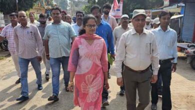 संचारी रोग नियंत्रण अभियान रैली को हरी झण्डी दिखाकर मुख्य विकास अधिकारी ने किया रवाना