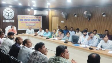 विशेष संचारी रोग नियंत्रण अभियान हेतु मुख्य विकास अधिकारी ने की बैठक