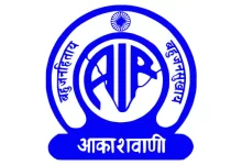 आकाशवाणी के 591 प्रसारण केंद्र है, जिससे राष्ट्रव्यापी सार्वजनिक रेडियो की पहुंच का विस्तार होता है
