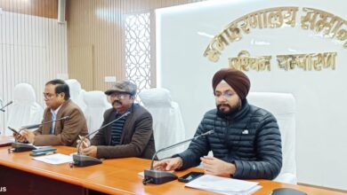 जिले के सभी आंगनबाड़ी केंद्रों का नियमित संचालन सुनिश्चित करें : जिला पदाधिकारी