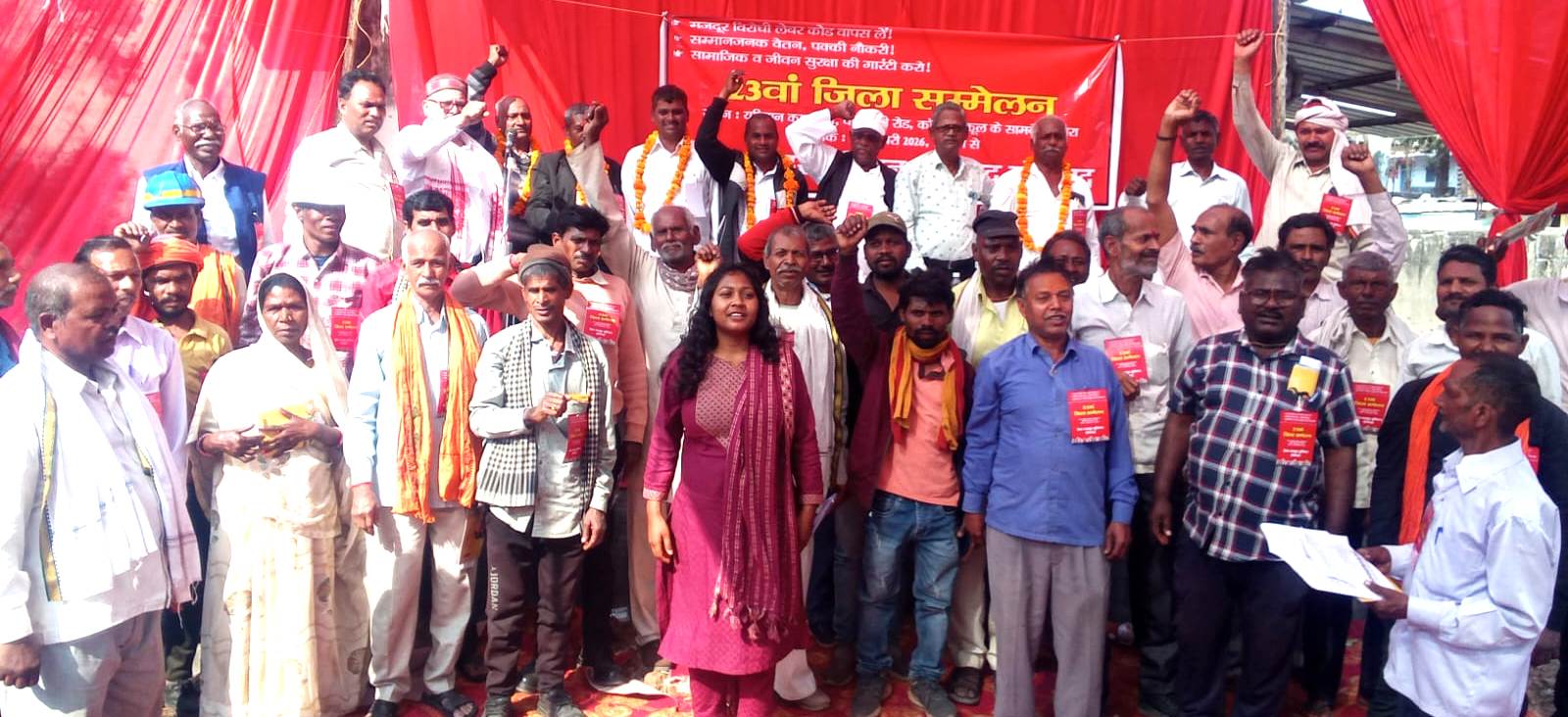 देश में बड़े पैमाने पर बेरोजगारी बढ़ेगी, बहुत सारे लोग नौकरियों से हाथ धो बैठेंगे,