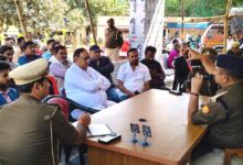 सोनभद्र-मैरेज लान/होटल व डी0जे0 संचालकों के साथ समन्वय बैठक,