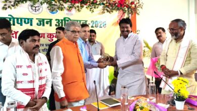 सोनभद्र-राज्य मंत्री के रहते हुए भी प्रदूषण की गंभीर स्थिति.! सख्त निर्देश-प्रदूषण फैलाने वाली इकाइयों पर सख्त कार्रवाई की जाये-राज्य मंत्री डॉ अरुण कुमार