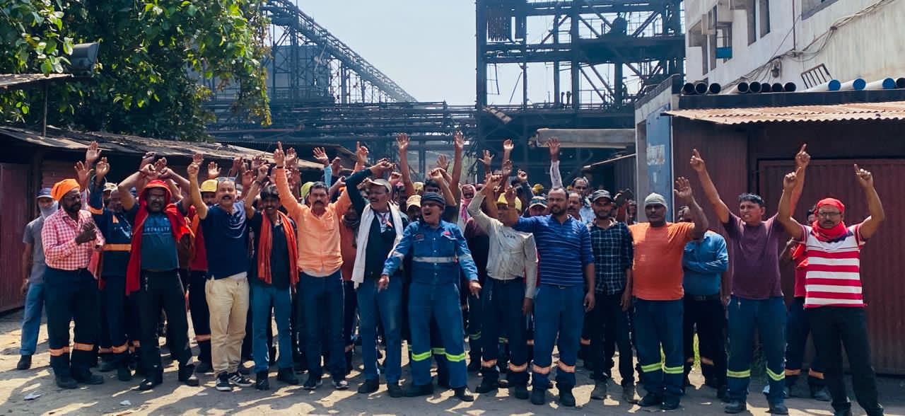 मजदूर हटेंगे तो अधिकारियों का करेंगे हुक्का-पानी जाम : राजेन्द्र सिंह