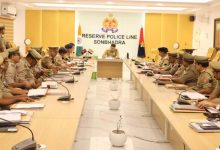 पुलिस अधीक्षक द्वारा लंबित विवेचनाओं, जनशिकायतों एवं प्रभावी पुलिसिंग को लेकर चौकी प्रभारियों के साथ समीक्षा गोष्ठी
