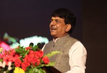 लोकभवन में चयनित अभ्यर्थियों को मुख्यमंत्री ने वितरित किए नियुक्ति पत्र