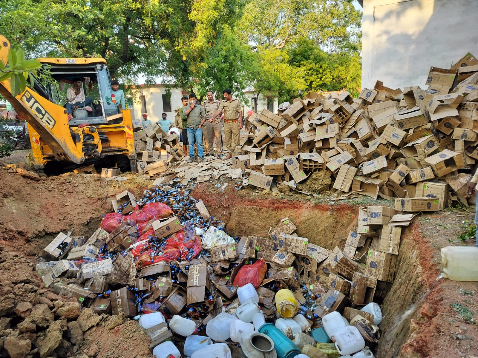 ऑपरेशन दहन” के तहत अवैध शराब के विरुद्ध बड़ी कार्यवाही
