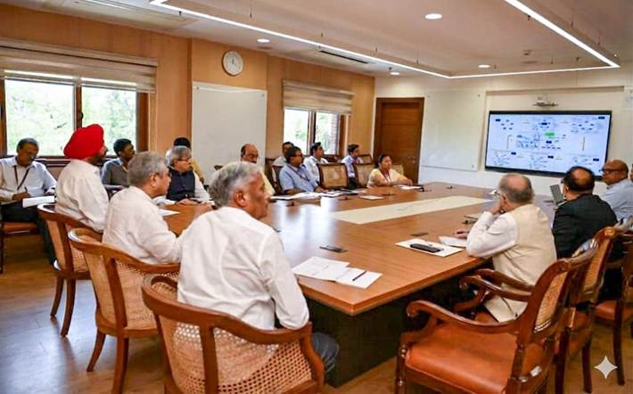 अपग्रेडेड यात्री आरक्षण प्रणाली (पैसेंजर रिज़र्वेशन सिस्टम) में अगस्त से रेलगाड़ियों की होगी शिफ्टिंग