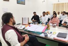 पीएम स्वनिधि योजना की समीक्षा में जिलाधिकारी सख्त, खराब प्रगति पर स्पष्टीकरण जारी करने के निर्देश