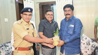 मंत्री योगेंद्र प्रसाद ने बोकारो सर्किट हाउस में गरगा डैम की भूमि एवं उसके जल उपयोग को लेकर महत्वपूर्ण बैठक की