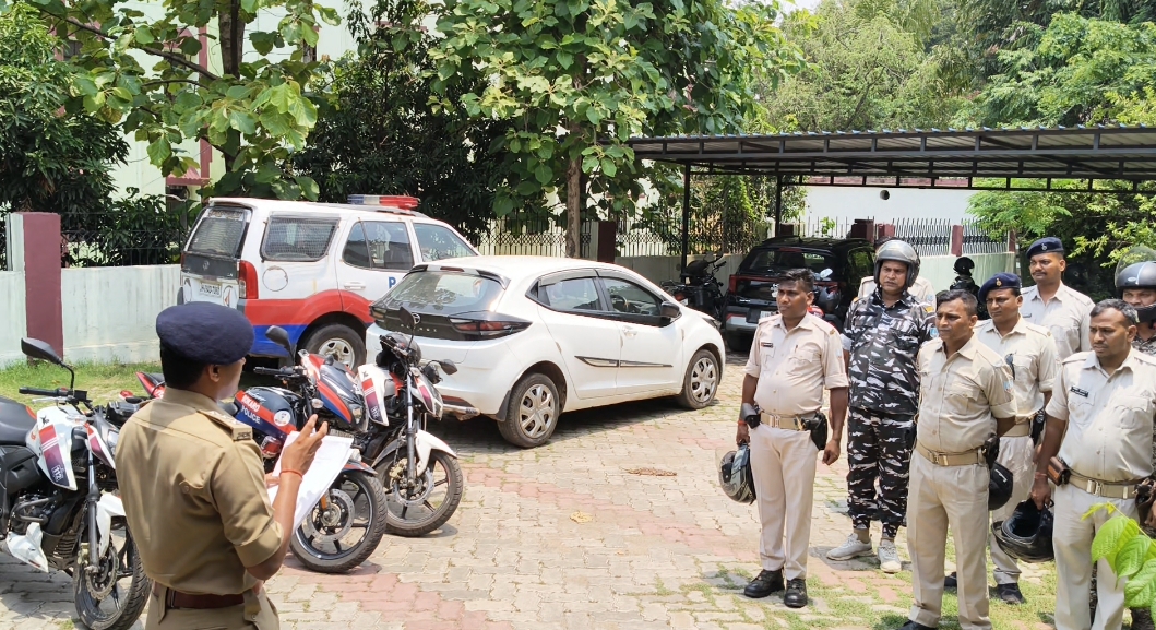 मुहर्रम को लेकर चौक पर सीसीटीवी और ड्रोन कैमरों से विभिन्न गतिविधियों पर नजर रखेंगी जिला पुलिस 