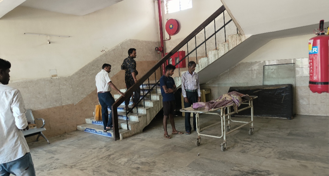 अवैध बालू खनन के दौरान हादसा, मजदूर की मौत
