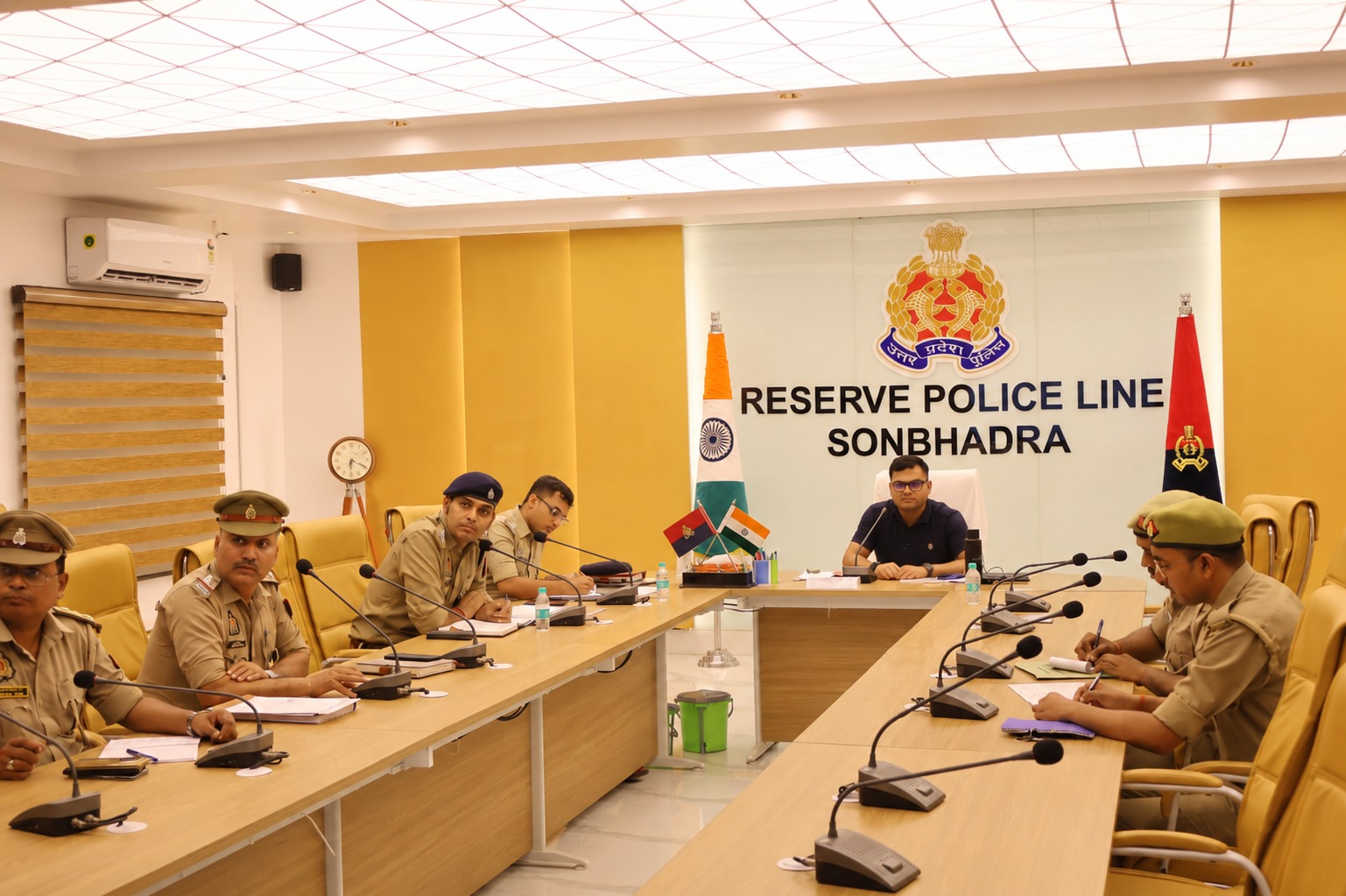 साइबर अपराध गोष्ठी आयोजित कर साइबर कार्यों की समीक्षा