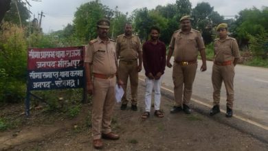 थाना करमा पुलिस द्वारा गुण्डा अधिनियम के अभियुक्त के विरुद्ध जिलाबदर की कार्रवाई