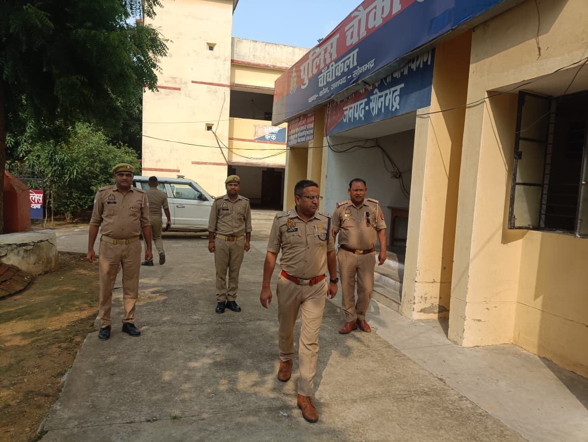 कोन क्षेत्र की चौकी चांचीकला एवं चौकी रानीडीह का आकस्मिक निरीक्षण