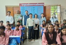 आकांक्षी ब्लॉक चतरा में शिक्षा, स्वास्थ्य एवं विकास योजनाओं का लिया जायजा
