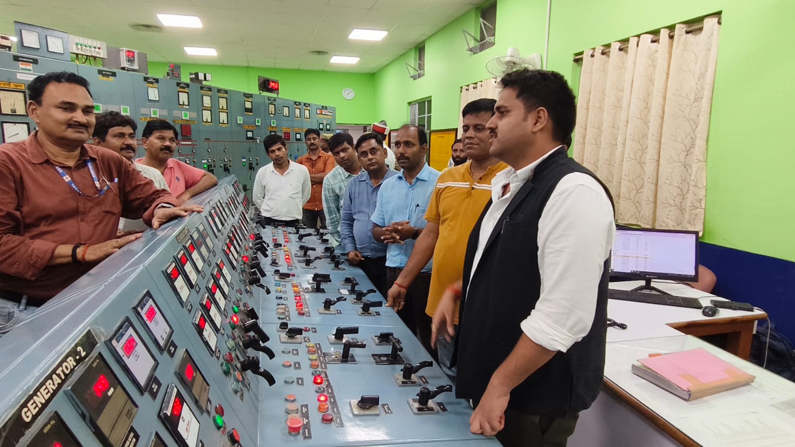 सोनभद्र-रिहन्द डैम का जिलाधिकारी ने किया स्थलीय निरीक्षण