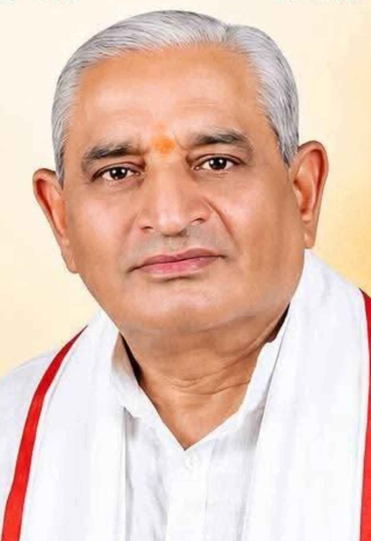 मुख्यमंत्री से स्व. जयप्रकाश चतुर्वेदी की स्मृति में सेतु, स्मृति द्वार व सांस्कृतिक मंच के नामकरण की मांग मुख्यमंत्री से स्व. जयप्रकाश चतुर्वेदी की स्मृति में सेतु, स्मृति द्वार व सांस्कृतिक मंच के नामकरण की मांग