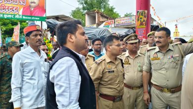जिलाधिकारी एवं पुलिस अधीक्षक ने शिवद्वार मंदिर एवं मंदिर मार्ग का किया निरीक्षण, जिलाधिकारी एवं पुलिस अधीक्षक ने शिवद्वार मंदिर एवं मंदिर मार्ग का किया निरीक्षण,