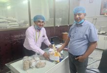 आटा में शैलखड़ी (राोप स्टोन) व चावल आदि की मिलावट की जॉच हेतु लैब को भेजा।