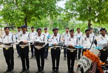 पुलिस अधीक्षक द्वारा अत्याधुनिक इंटरसेप्टर वाहनों को हरी झंडी दिखाकर किया गया रवाना,