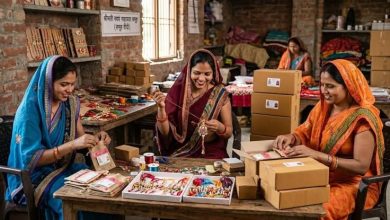 भाइयों की कलाइयों से लेकर ऑनलाइन बाजार तक छाया स्वयं सहायता समूह की महिलाओं का हुनर भाइयों की कलाइयों से लेकर ऑनलाइन बाजार तक छाया स्वयं सहायता समूह की महिलाओं का हुनर