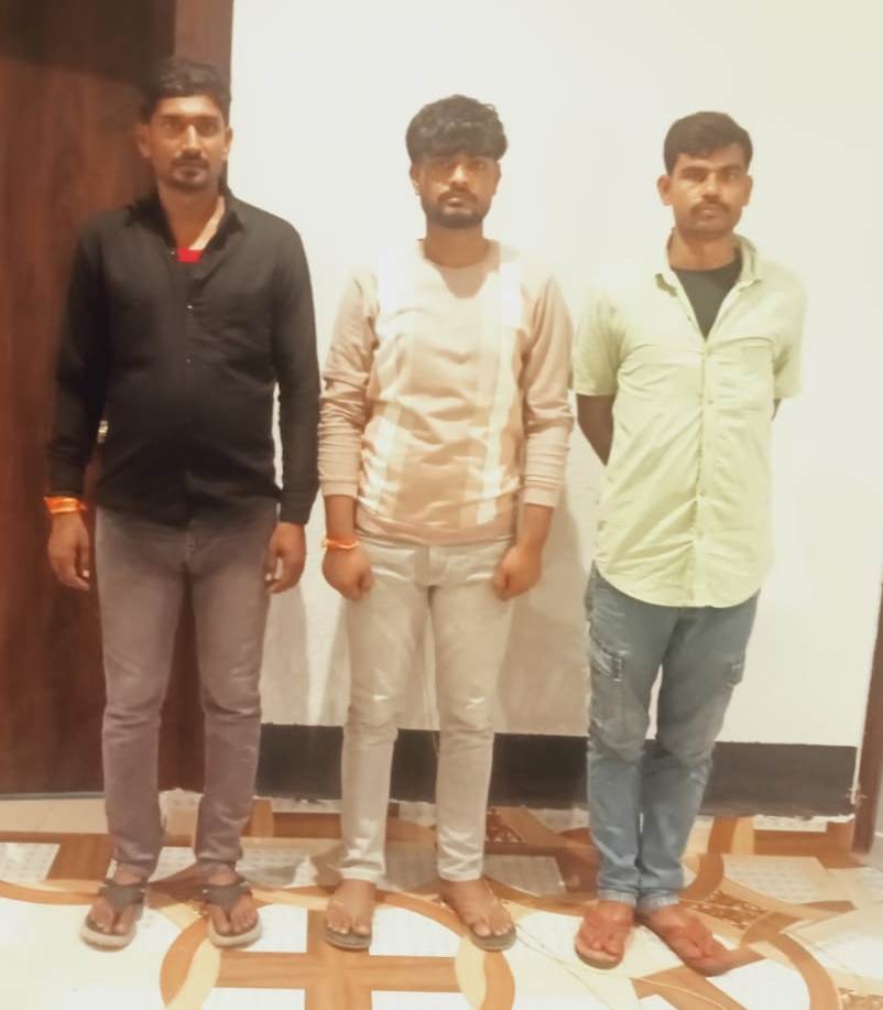 बाबा साहब डॉ. भीमराव अम्बेडकर की प्रतिमा क्षतिग्रस्त करने की घटना में संलिप्त 03 नफर अभियुक्त गिरफ्तार
