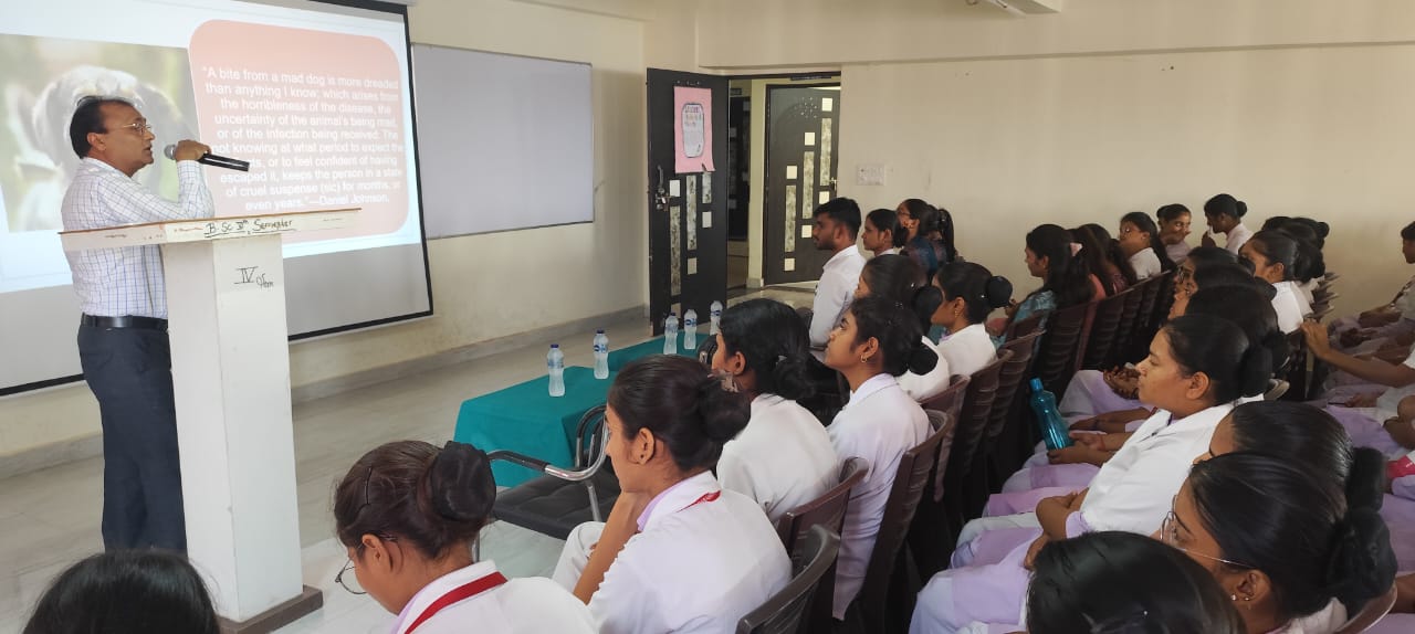 विश्व रेबीज दिवस पर जागरूकता कार्यक्रम आयोजित विश्व रेबीज दिवस पर जागरूकता कार्यक्रम आयोजित