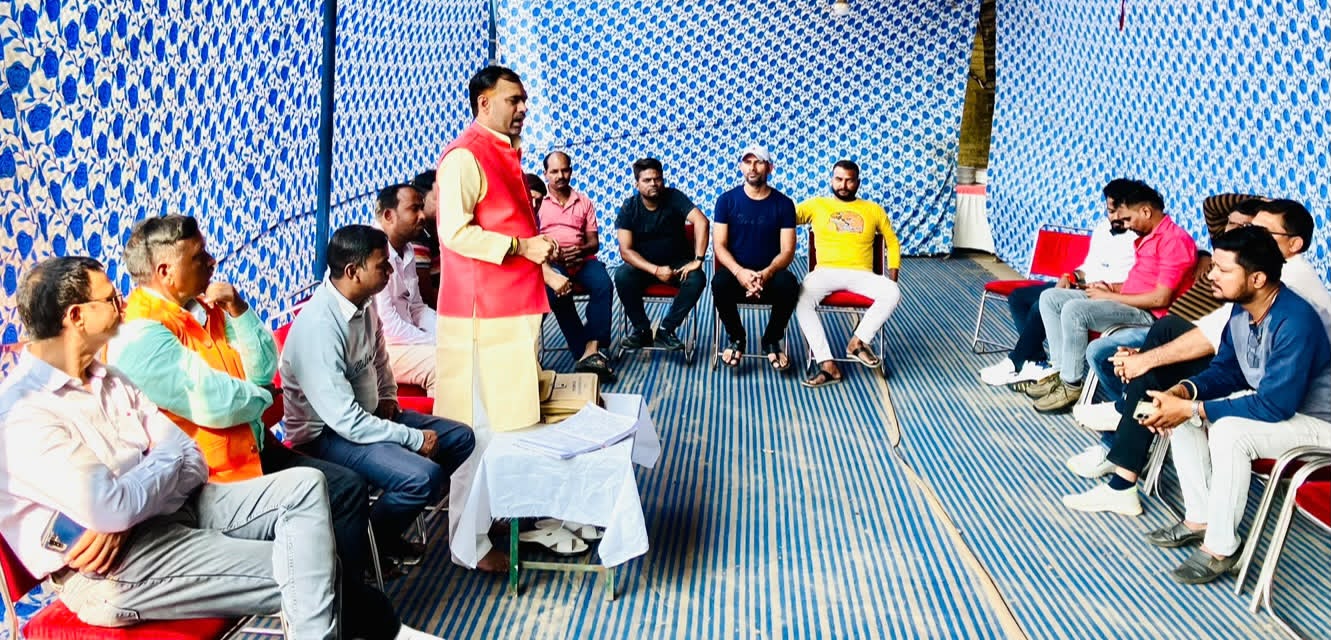 2 दिन की छुट्टी और अविलंब D-टाइप आवास आवंटित करे प्रबंधन – कुमार अमित