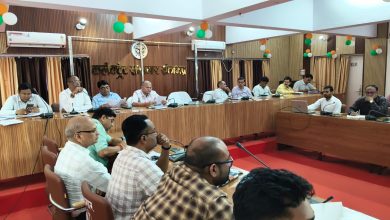 उत्तर प्रदेश विधान परिषद खण्ड स्नातक (05) एवं खण्ड शिक्षक (06) निर्वाचन-2026 हेतु नोडल अधिकारियों की बैठक संपन्न उत्तर प्रदेश विधान परिषद खण्ड स्नातक (05) एवं खण्ड शिक्षक (06) निर्वाचन-2026 हेतु नोडल अधिकारियों की बैठक संपन्न