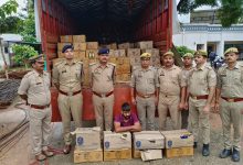 अवैध अंग्रेजी शराब की अनुमानित कीमत ₹33 लाख