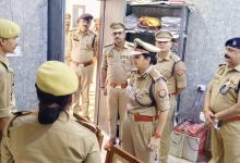 पुलिस उप महानिरीक्षक विन्ध्याचल द्वारा पुलिस लाइन एवं थाना किया गया निरीक्षण, दिए आवश्यक दिशा निर्देश