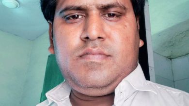 जब संवैधानिक संस्थाओं की गरिमा कटघरे में खड़ी हो-अखिलेश मानव जब संवैधानिक संस्थाओं की गरिमा कटघरे में खड़ी हो-अखिलेश मानव