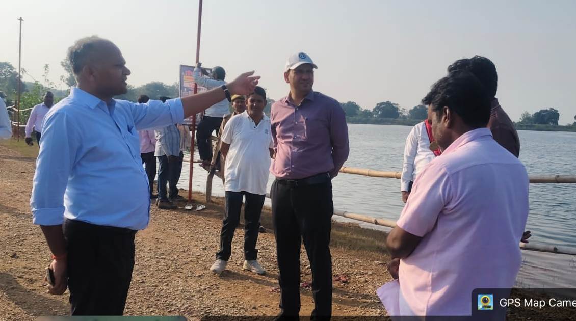 डैम पर मूर्ति विसर्जन स्थल का अपर जिलाधिकारी ने लिया जायजा, सुरक्षा व्यवस्था दुरुस्त रखने के निर्देश डैम पर मूर्ति विसर्जन स्थल का अपर जिलाधिकारी ने लिया जायजा, सुरक्षा व्यवस्था दुरुस्त रखने के निर्देश