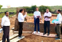 मंडलायुक्त ने सेंटर ऑफ एक्सीलेंस भवन और पेयजल आपूर्ति व्यवस्था का लिया जायजा